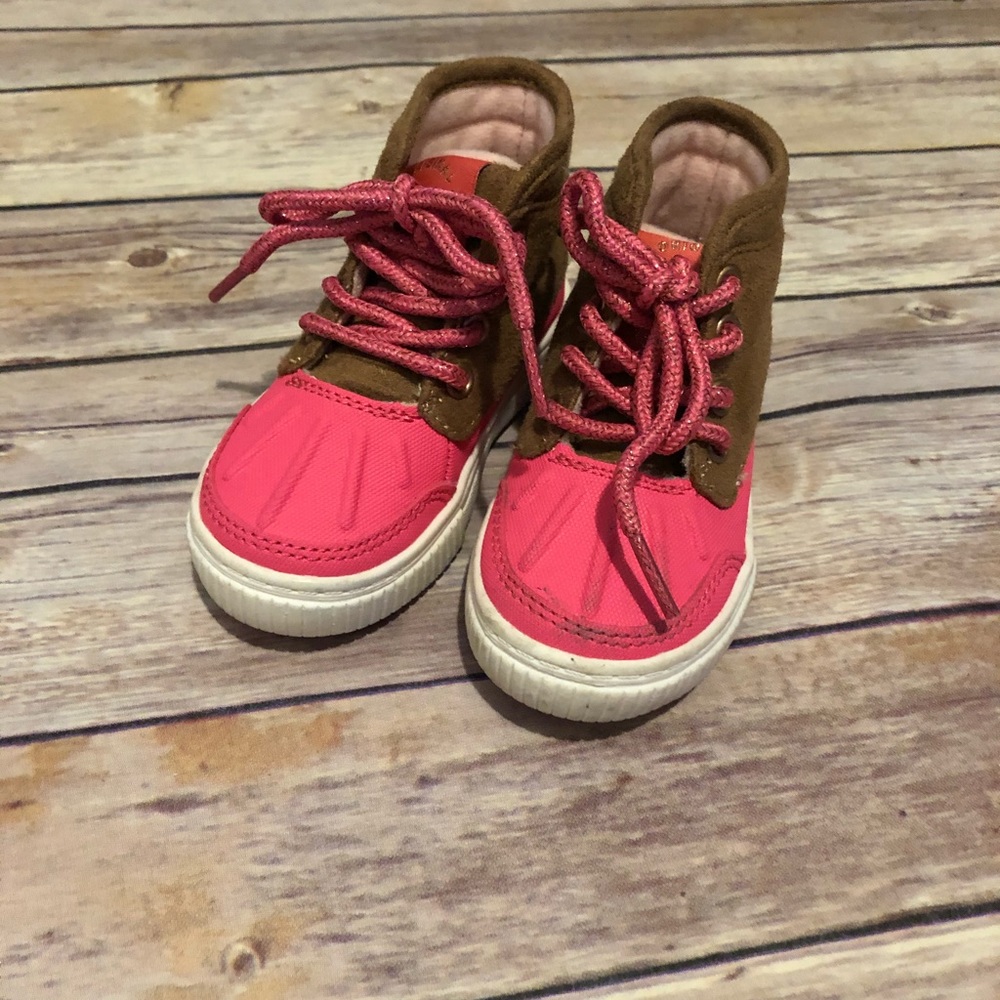 OshKosh Toddler Boots